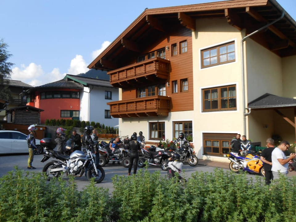 Biker Pension, Motorrad Pension Frühstückspension Anja