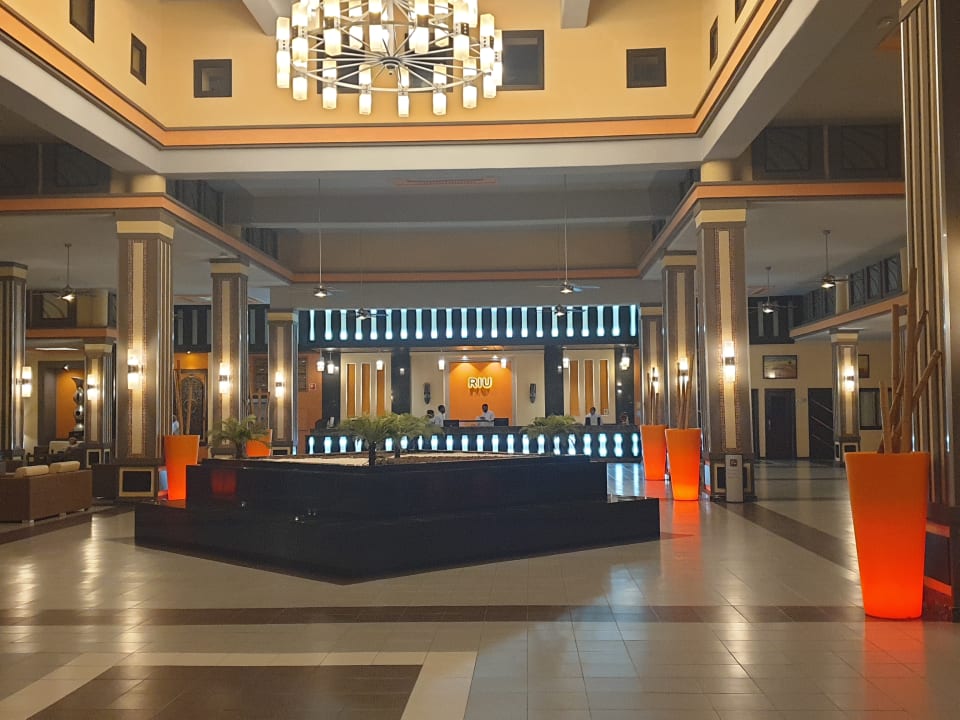 Lobby Hotel Riu Touareg