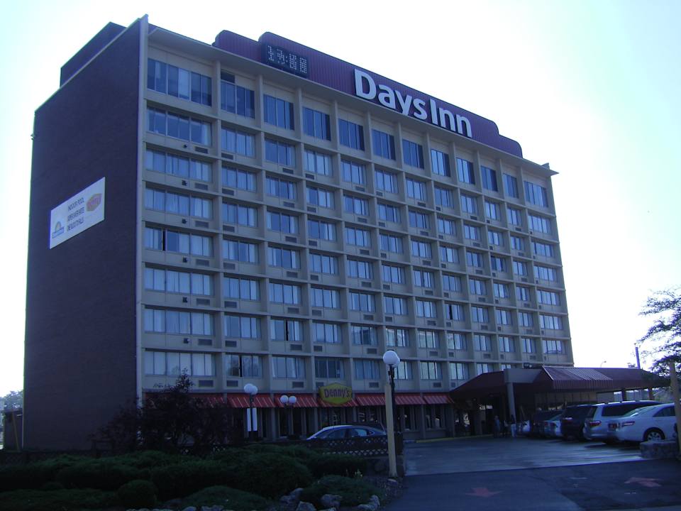 Sehr gute Lage Wyndham Garden at Niagara Falls