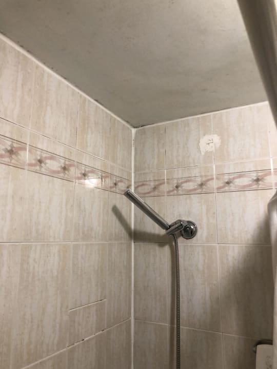 Zimmer Hotel Berjaya Eden Park