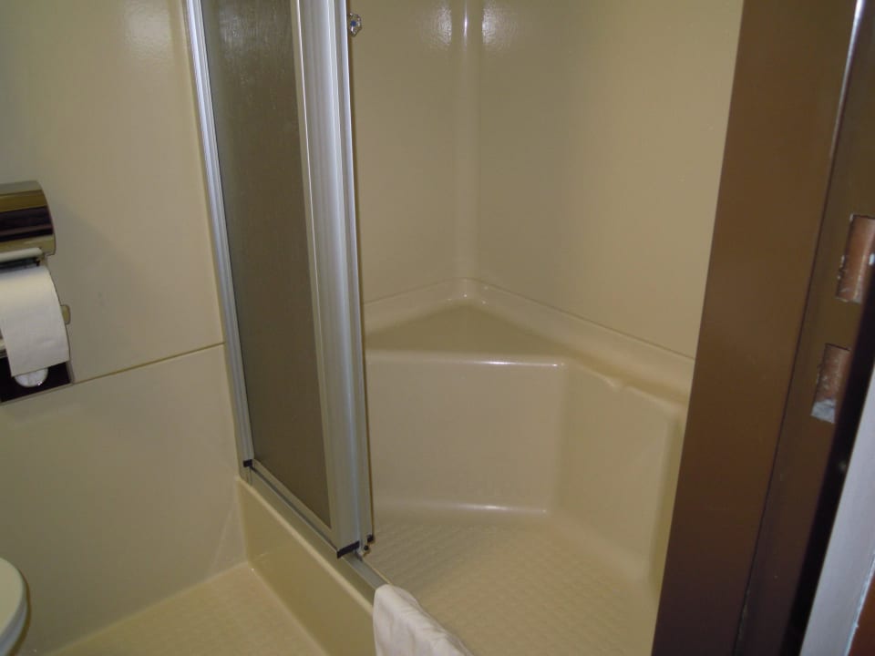 Badezimmer, mit Plastik verkleidet Hotel Goldene Krone