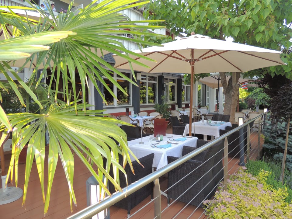 Unserer Sonnenterrasse Hotel Silvia
