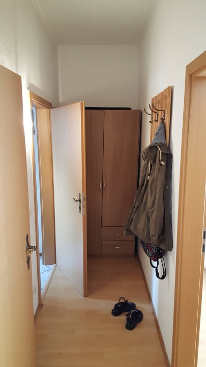 Flur Ferienwohnung in Zwenkau