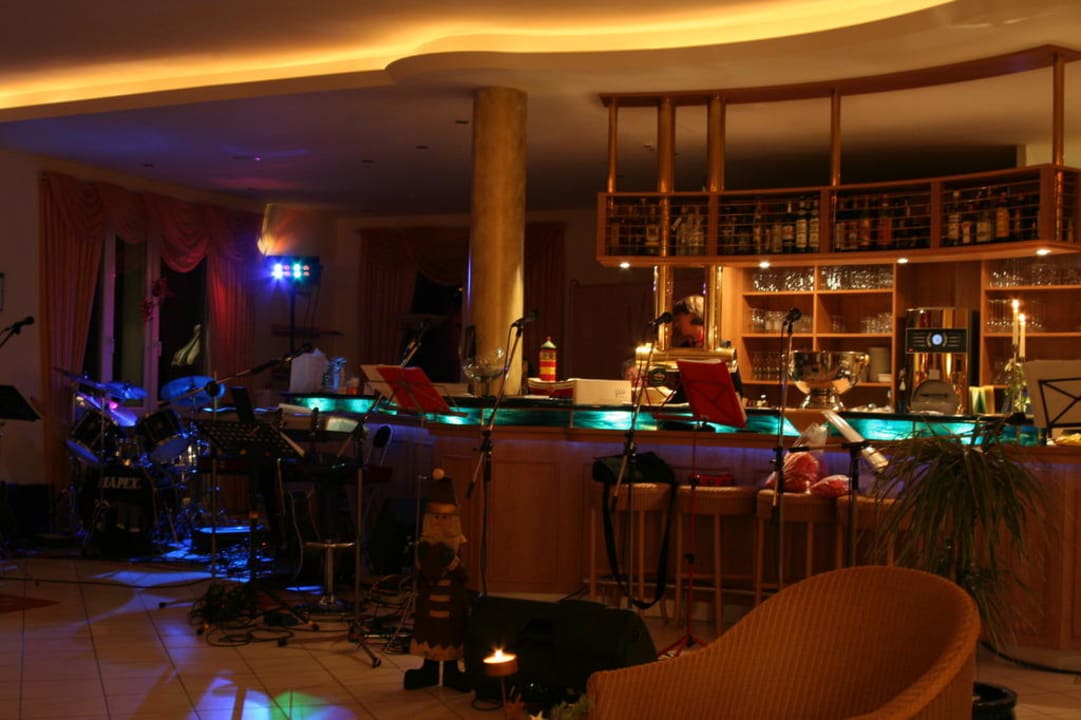 Gelegentliche Unterhaltung mit Musik Enjoyhotel Greetsiel