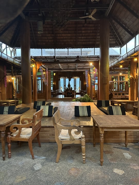 Lobby Santhiya Koh Phangan Resort & Spa