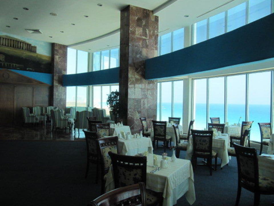 Restauracja Seadust Cancun Family Resort