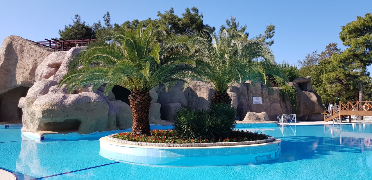 Pool Blue Waters Club