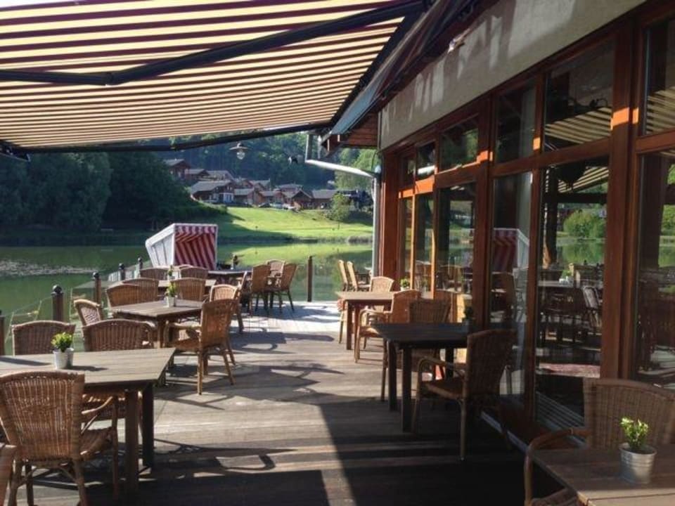 Die Terrasse Hotel Eifeler Seehütte