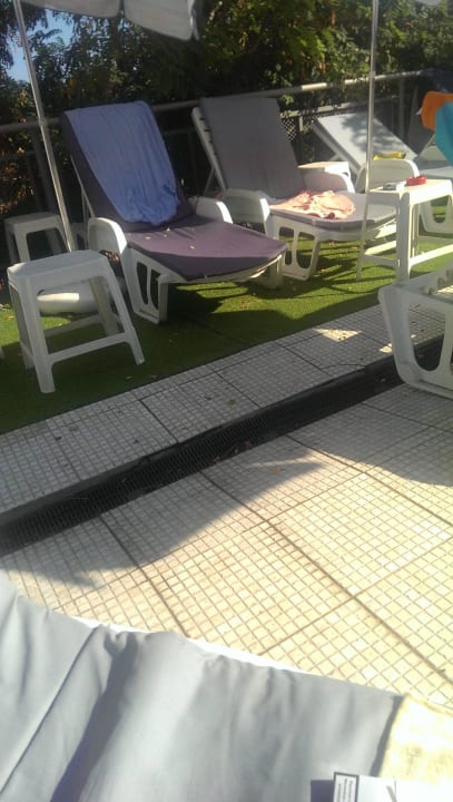 Verletzungsgefahr !  Park Hotel Golden Beach