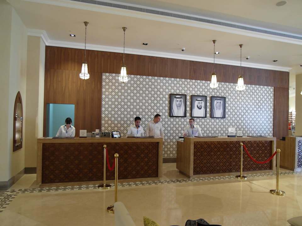 Rezeption  DoubleTree by Hilton Resort & Spa Marjan Island