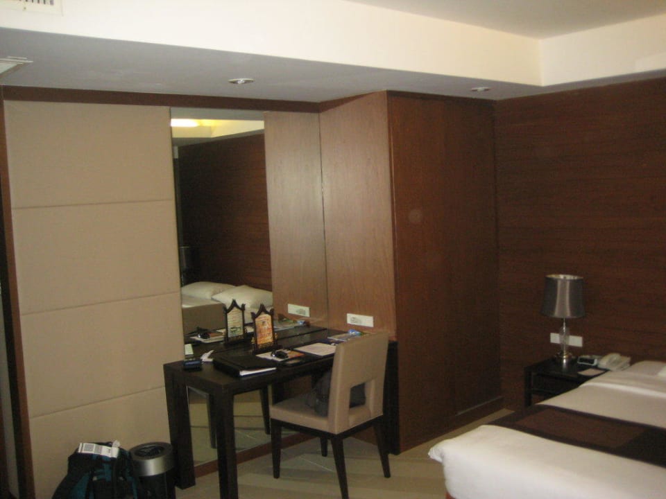 Schminktisch Hotel FuramaXclusive Sathorn