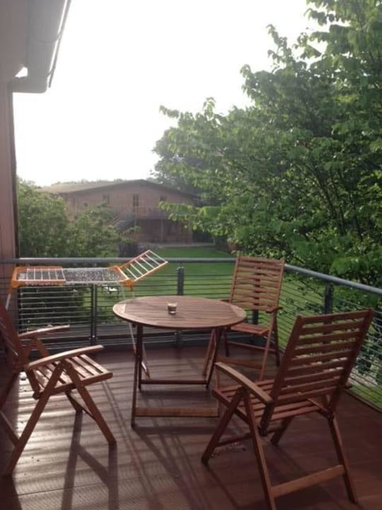 Nachbars Terrasse ohne Sichtschutz  Hofgut Wollin