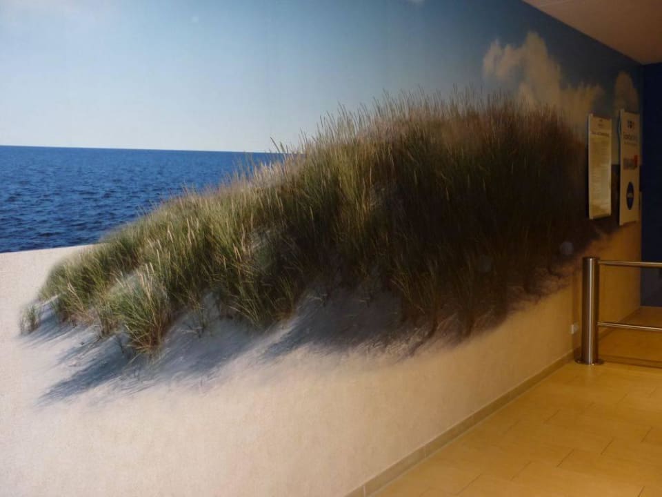 Durchgang zur Welle aja Grömitz