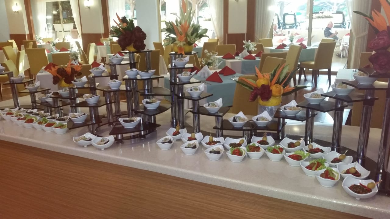 Abendessen Side Breeze Hotel