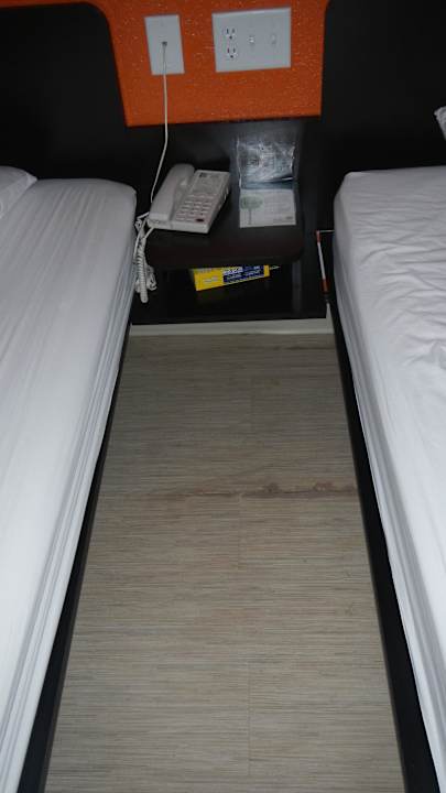 Kaum Platz zwischen den Betten Motel 6 Jackson WY