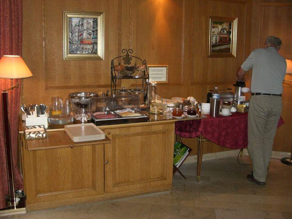 Frühstücksbuffet Hotel Le Dauphin
