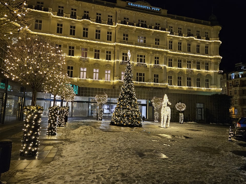 Außenansicht Grandhotel Pupp