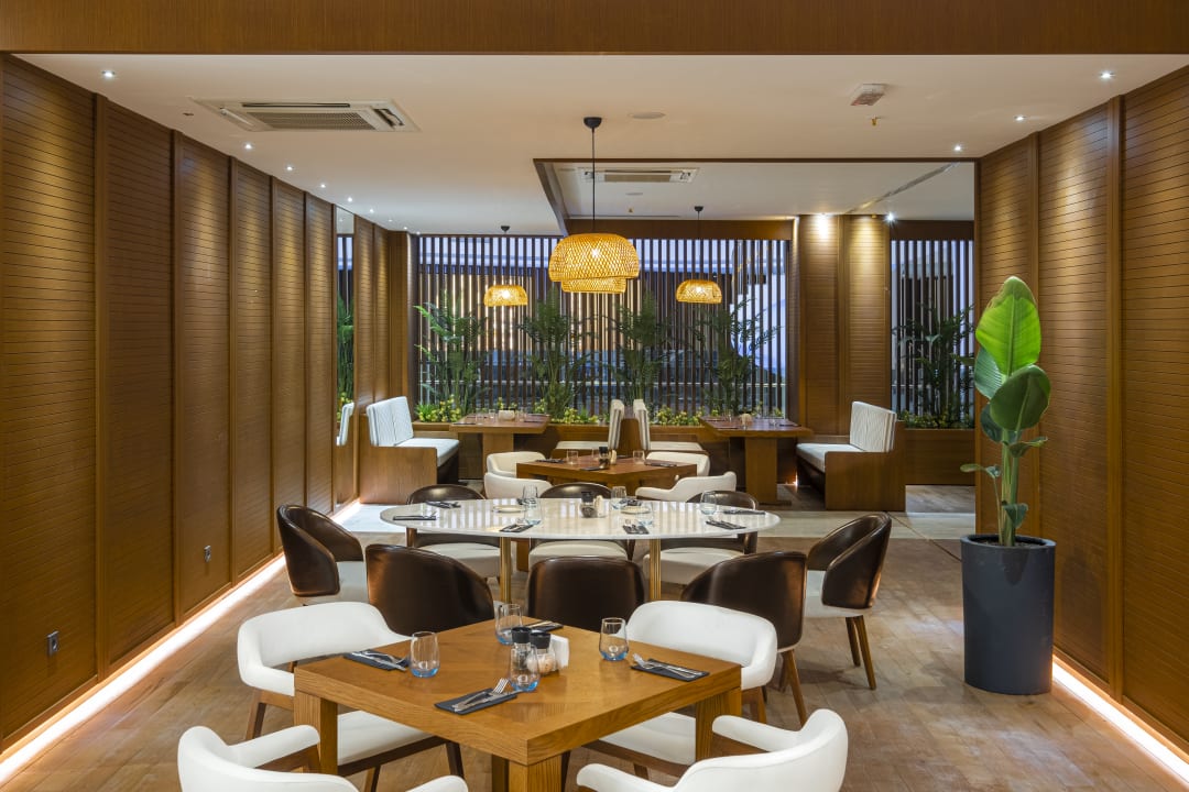 Gastro Rubi Platinum Sign