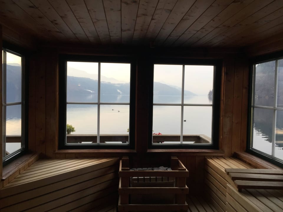 Blick aus der Sauna über den See Romantik SPA Hotel Seefischer