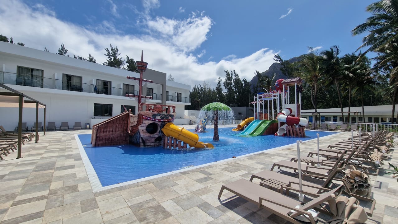 Pool Hotel Riu Turquoise