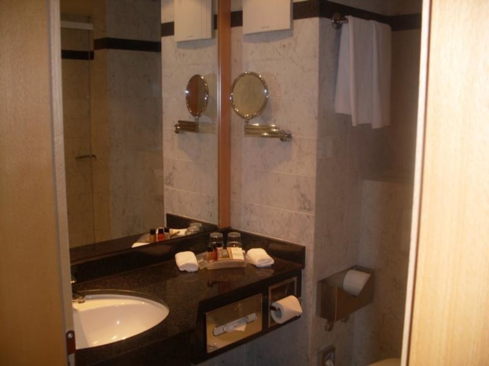 Bad Holiday Inn Berlin Airport - Conference Centre