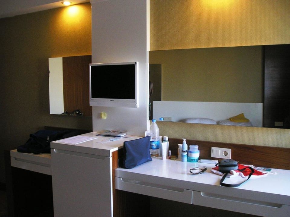 Fernseher im Zimmer Seaden Sea World Resort & Spa