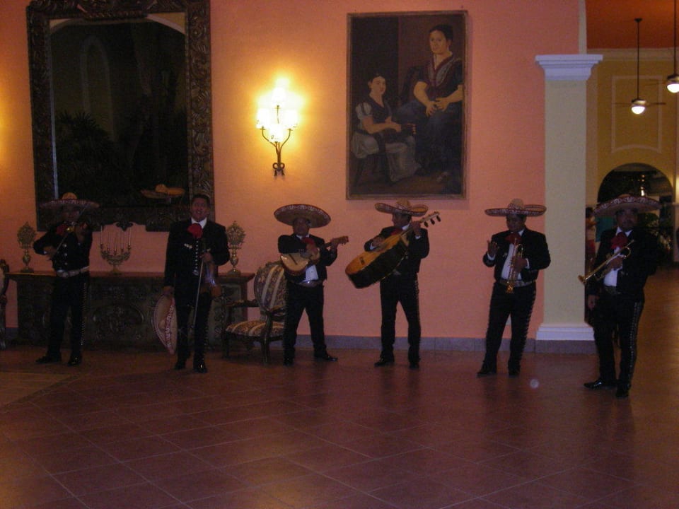 Mariachi vor dem Restaurant Hotel Riu Tequila