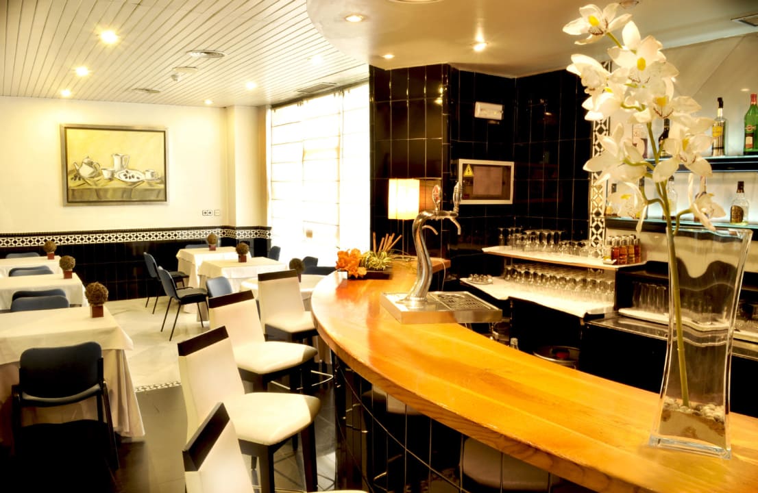 Bar Hotel Catalonia Hispalis