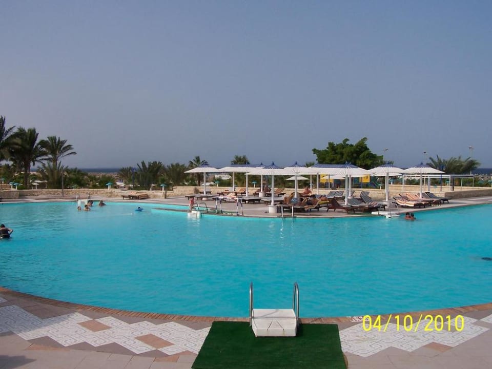 Pool Coral Beach Hurghada