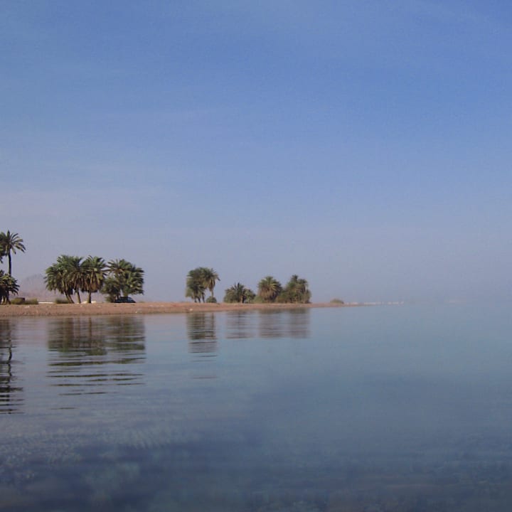 Strand Happy Life Village