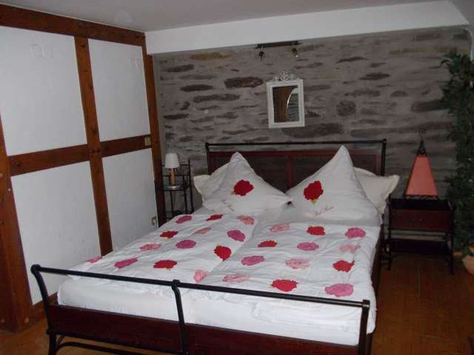 Schlafraum Hotel Weinhaus Weiler