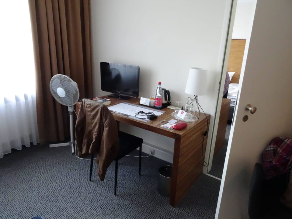 Zimmer 321/319 SORAT Hotel Berlin