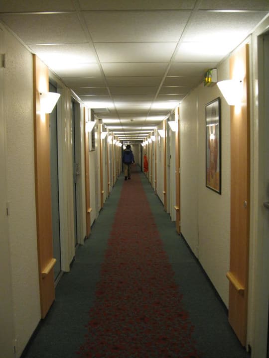Lange Wege Hotel Ibis Avignon Centre Gare