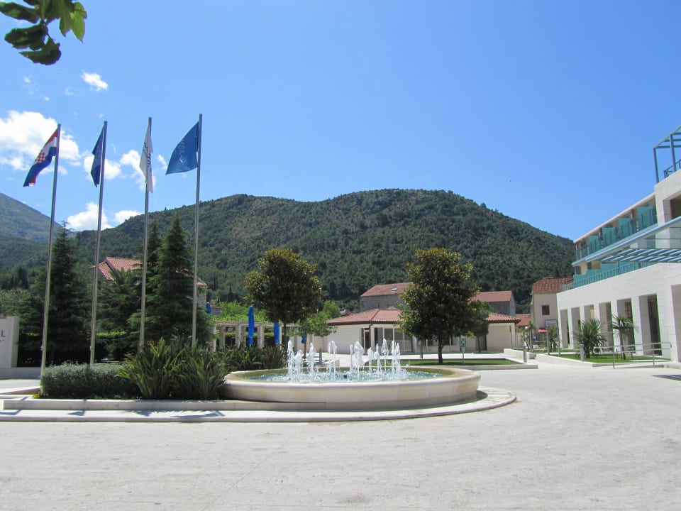 Hoteleinfahrt Admiral Grand Hotel