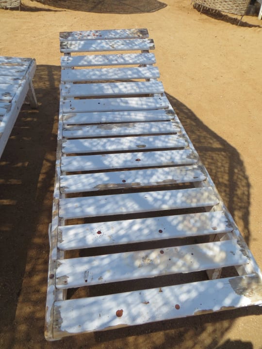 Kaputte Liegen Riviera Aqua Park Resort