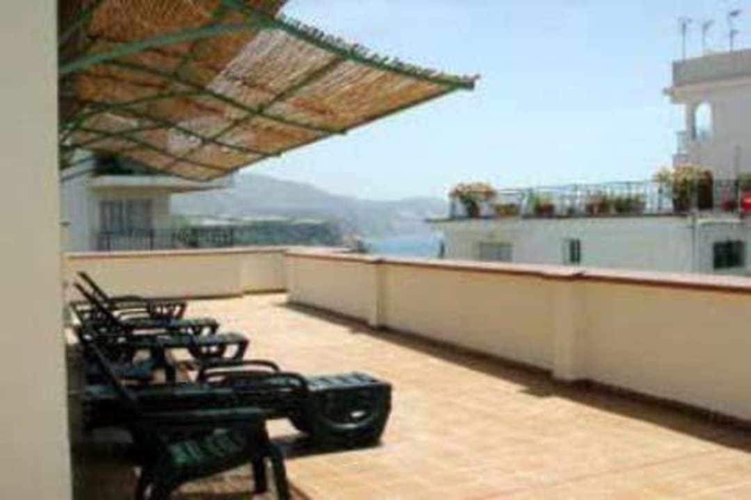 Roof terrace Apartamentos Latin