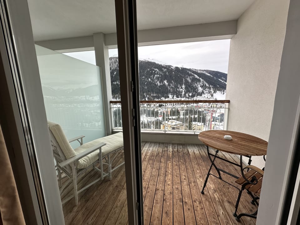 Ausblick Waldhotel & SPA Davos - for body & soul