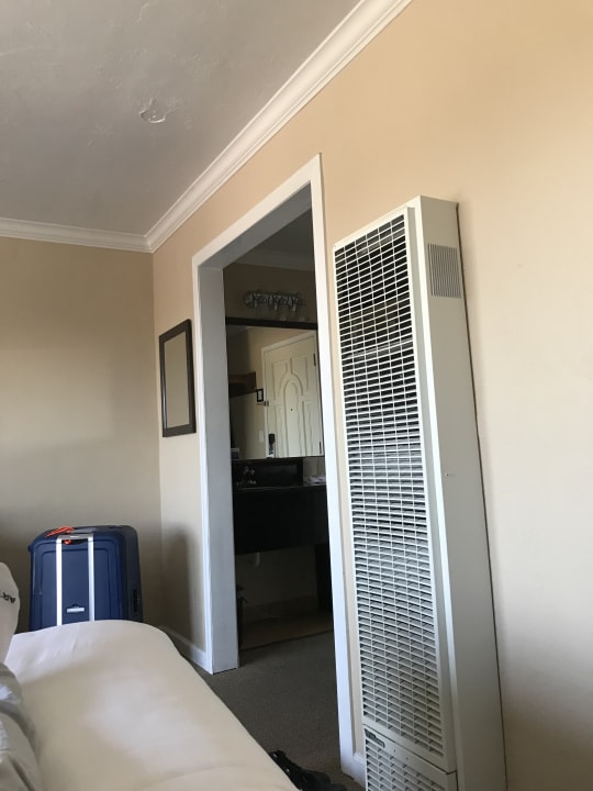 Zimmer Inn By the Bay Monterey