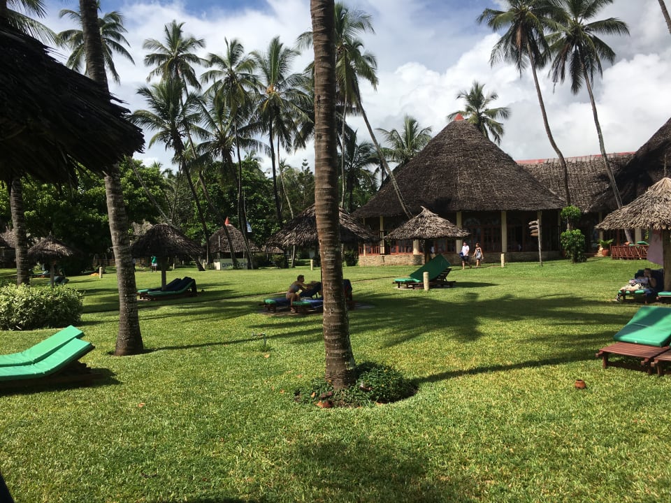 Außenansicht Neptune Paradise Beach Resort & Spa