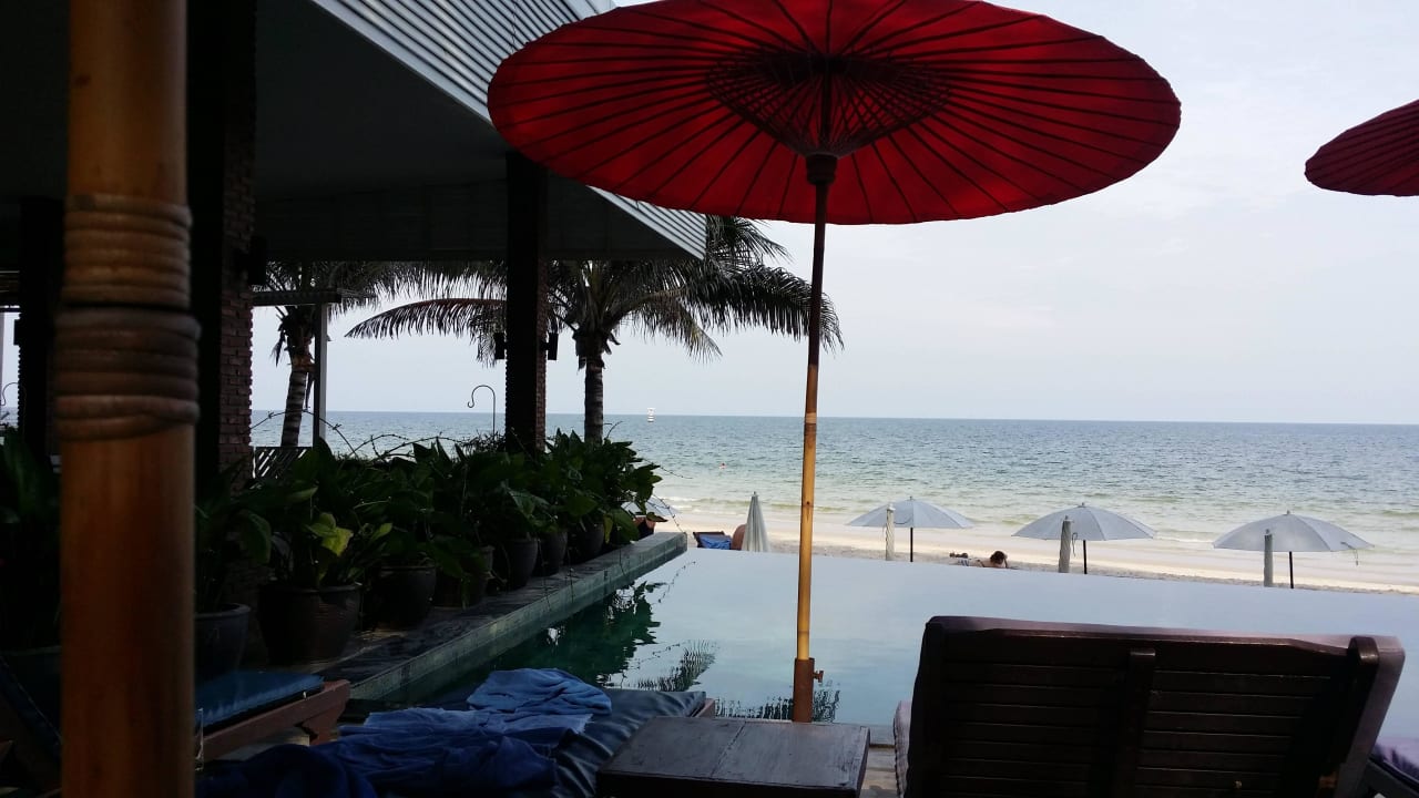 Infinity-Pool Laksasubha Hua Hin