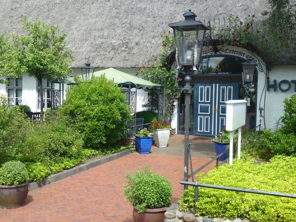 Hoteleingang Genießer Hotel Historischer Krug
