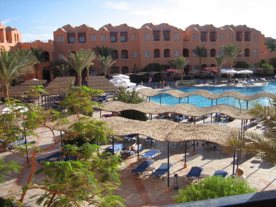 Vom Zimmer aus gesehen Jaz Makadi Oasis Resort