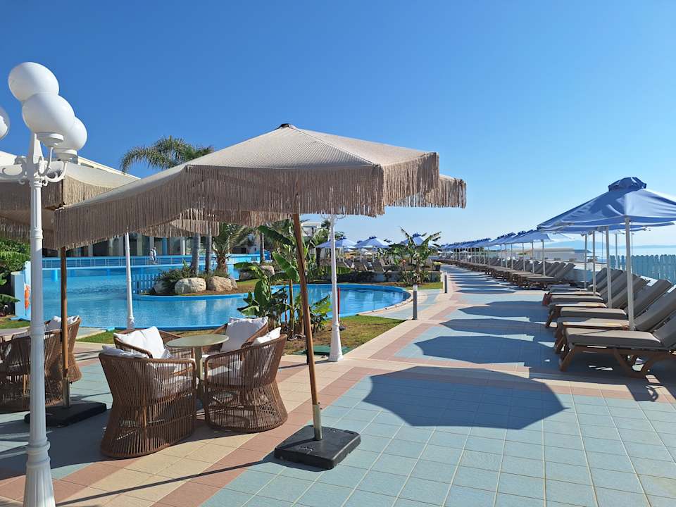 Pool Atrium Prestige Thalasso Spa Resort & Villas