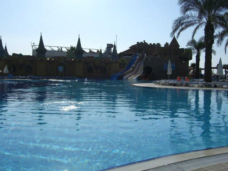 Poolanlage TUI BLUE Palm Garden