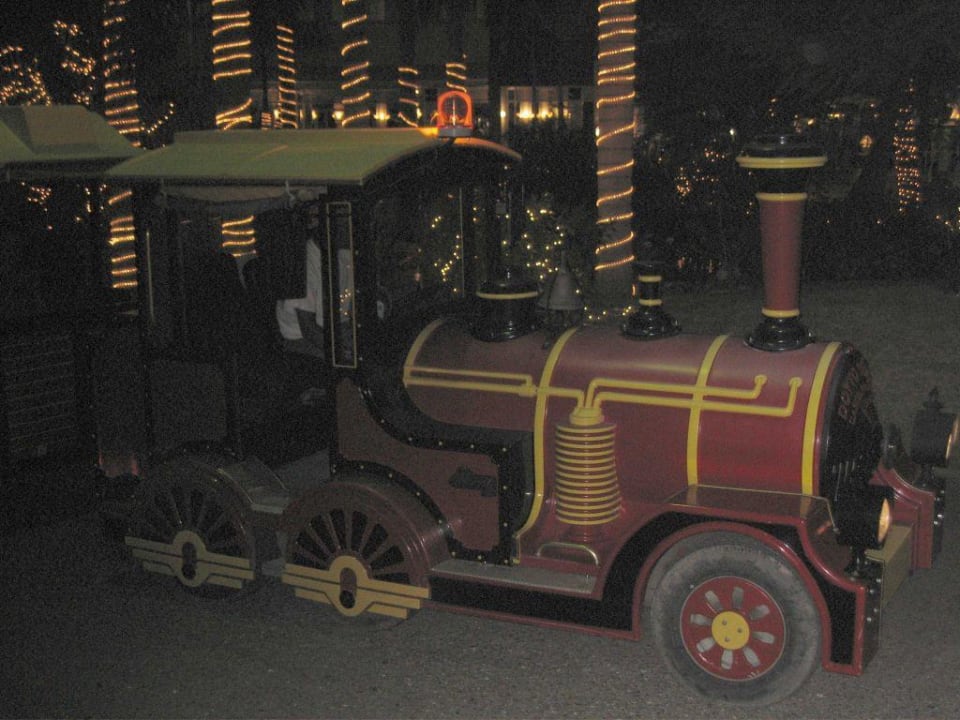 Zug durch die Anlage Grand Palladium Select Bávaro Resort & Spa