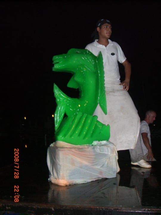 Schnitzereien aus Eis Limak Limra Hotel & Resort