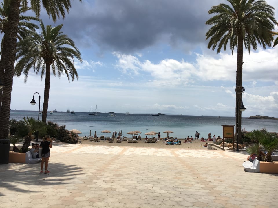 Strand Hotel Figueretas