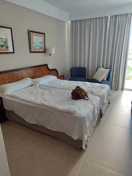 Zimmer allsun Hotel Cormoran