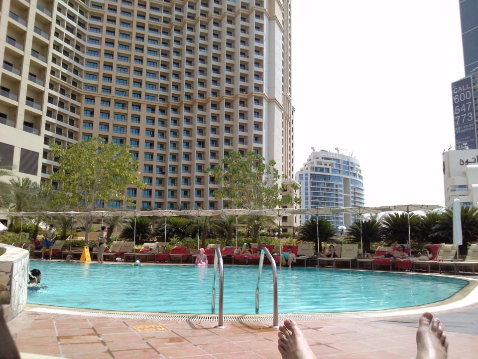 Poolanlage Amwaj Rotana Jumeirah Beach Residence