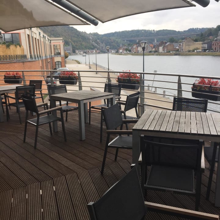Restaurantterrasse Hotel Ibis Dinant